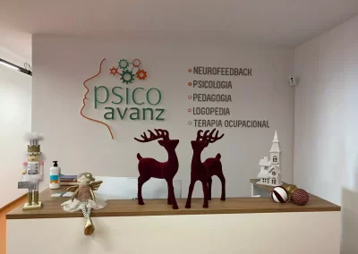 Psicoavanz os Desea Felices Fiestas y Próspero 2022